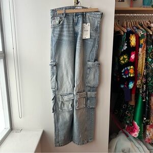 BNWT Zara Cargo Women Jeans